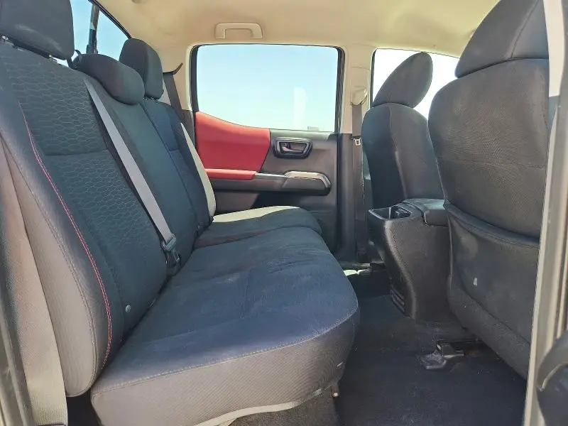2016 TOYOTA TACOMA SR5 V6  