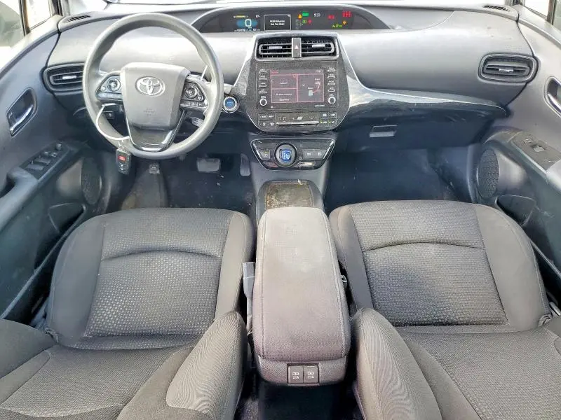 2021 TOYOTA PRIUS LE  