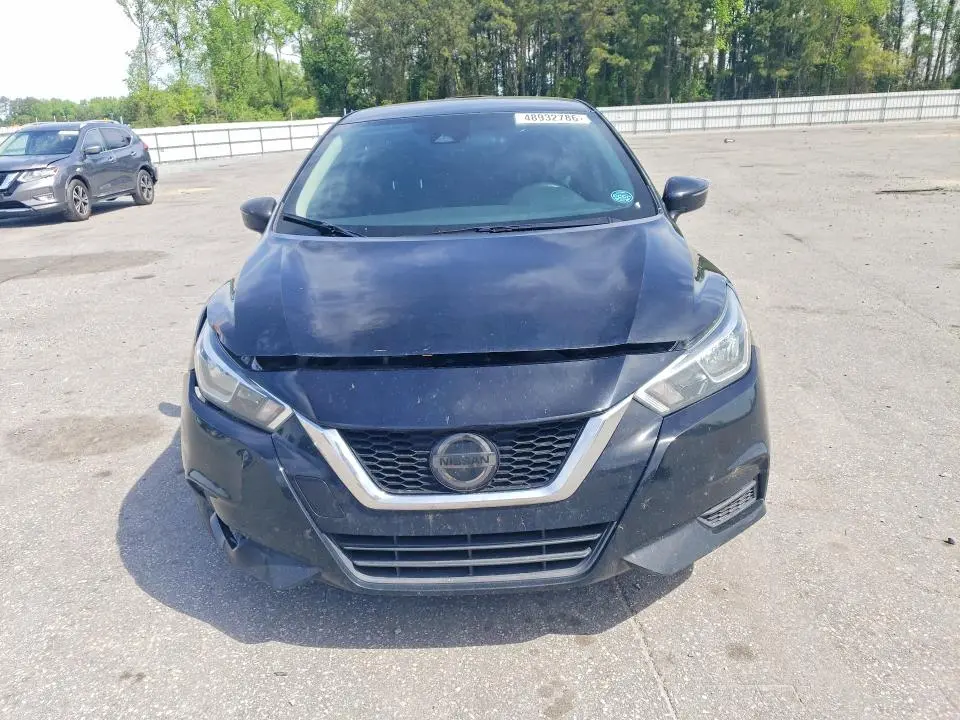 2020 NISSAN VERSA SV  