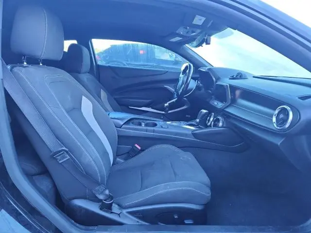 2018 CHEVROLET CAMARO LT  