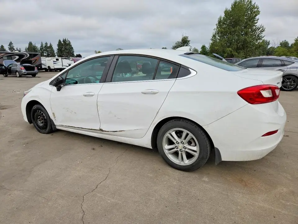 2016 CHEVROLET CRUZE LT  