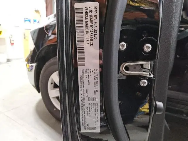 2024 RAM 1500 CLASSIC SLT