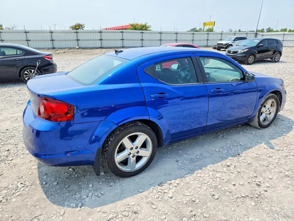 2013 DODGE AVENGER SE  