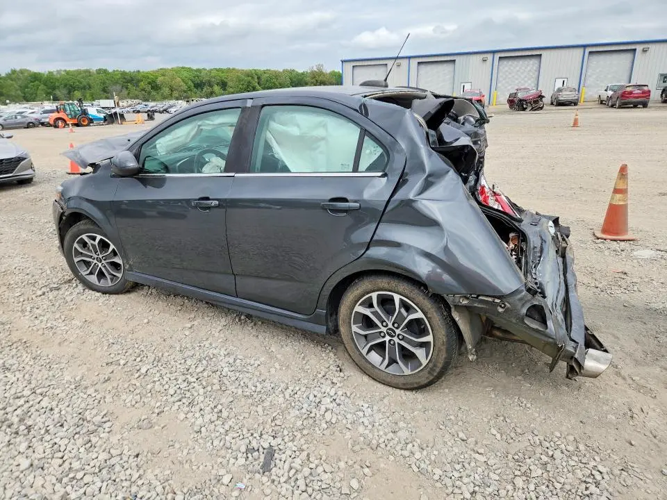 2019 CHEVROLET SONIC LT  