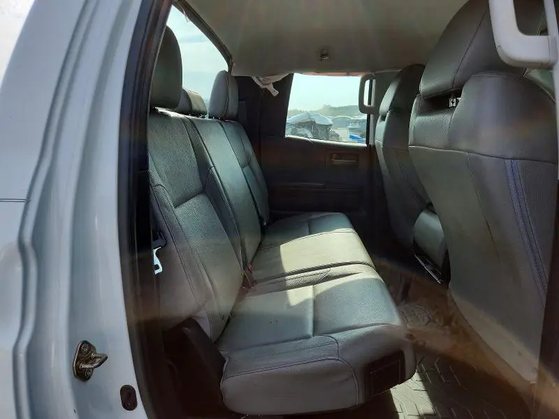 2017 TOYOTA TUNDRA SR  