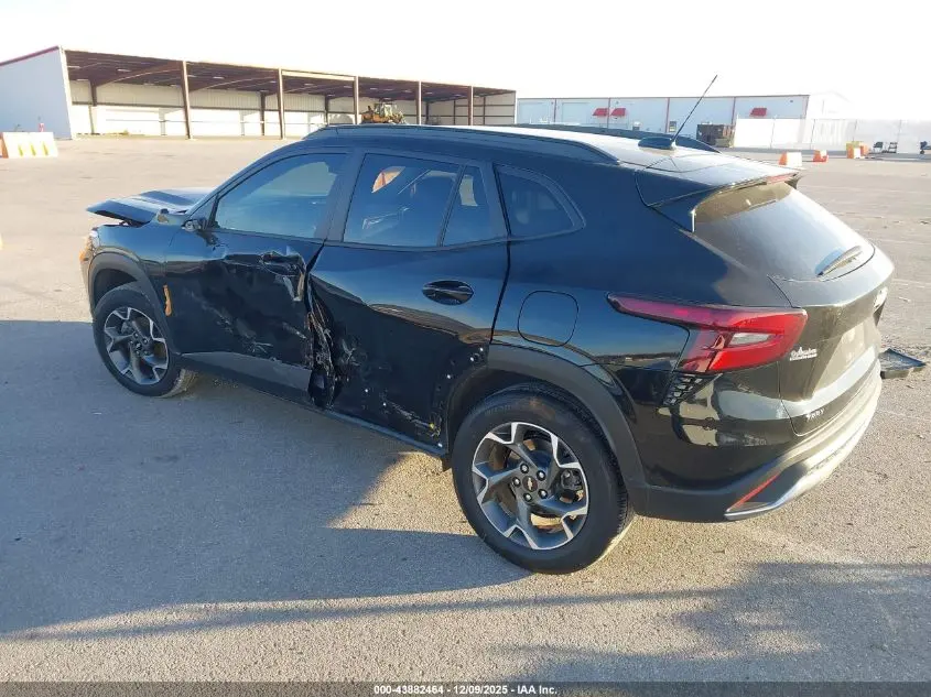 2025 CHEVROLET TRAX FWD LT