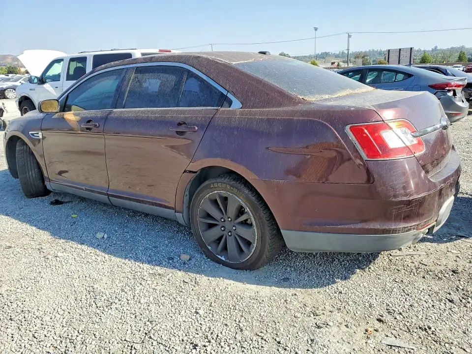 2011 FORD TAURUS LIMITED  