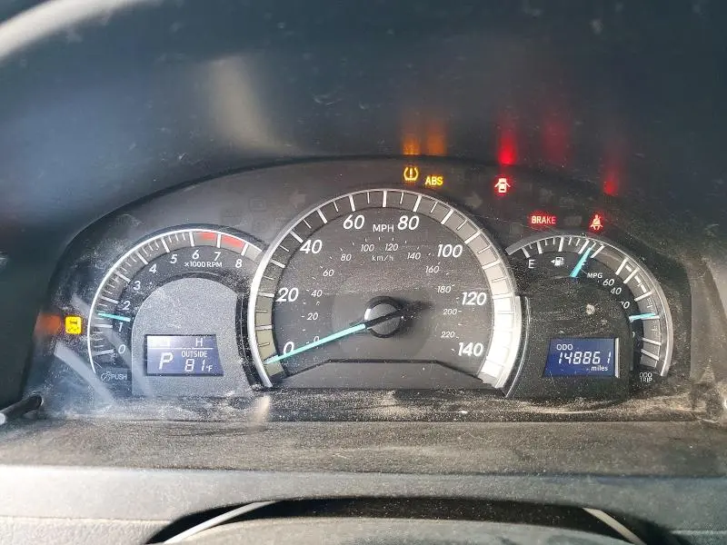 2012 TOYOTA CAMRY SE  
