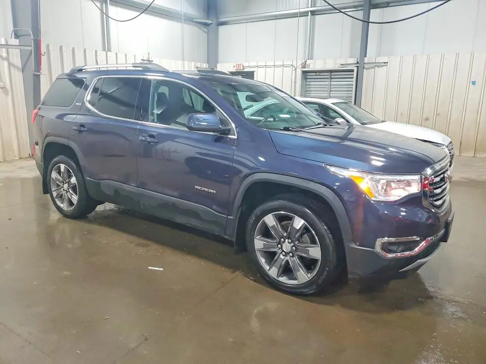 2018 GMC ACADIA SLT-2  