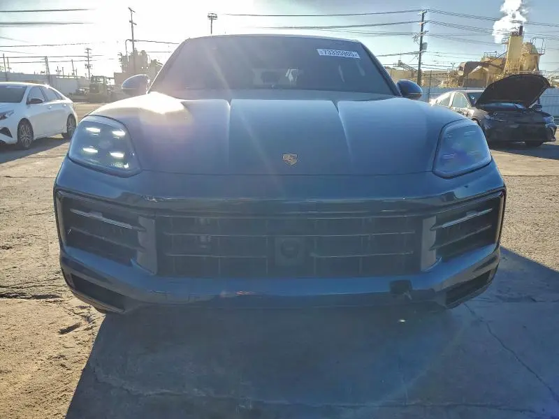 2024 PORSCHE CAYENNE COUPE  