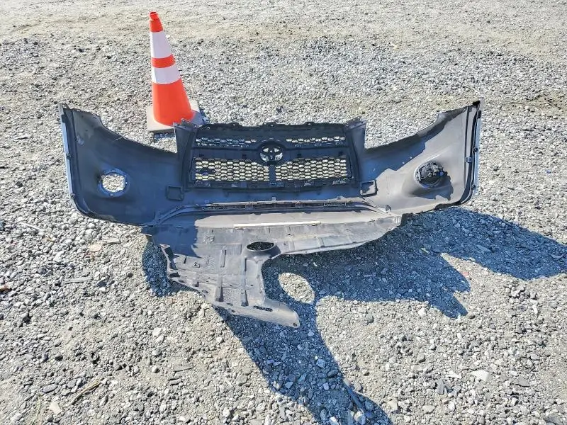 2010 TOYOTA RAV4 LIMITED  