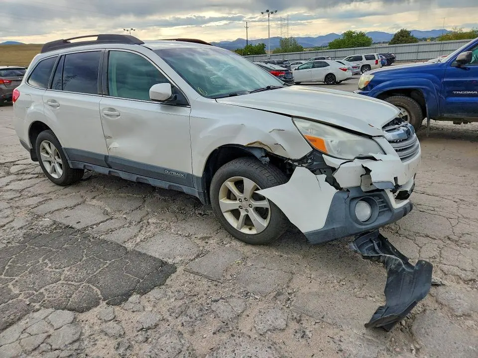 2014 SUBARU OUTBACK 2.5I PREMIUM  