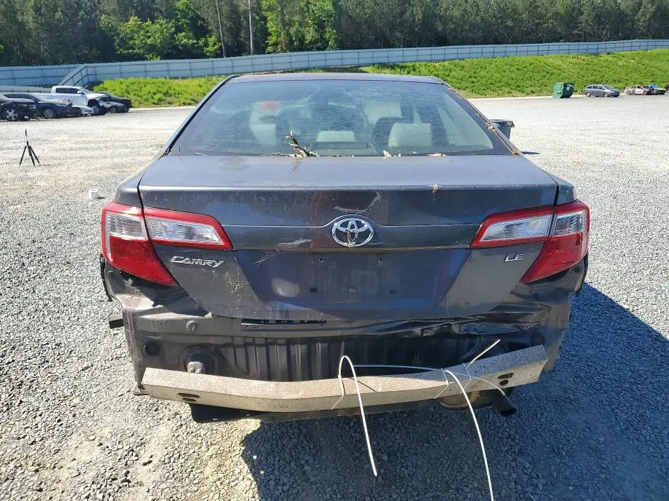 2014 TOYOTA CAMRY   
