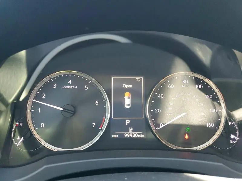 2017 LEXUS IS 300  
