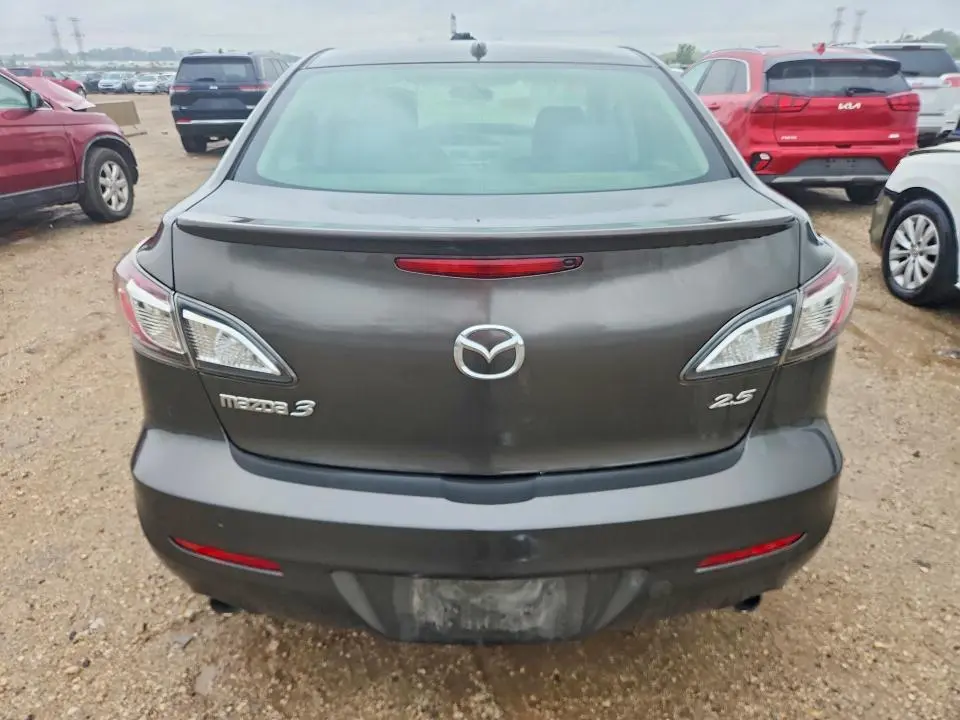 2010 MAZDA 3 S  
