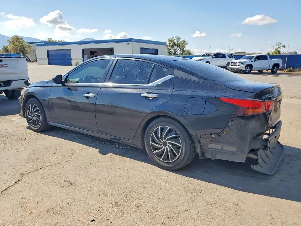 2020 NISSAN ALTIMA S  