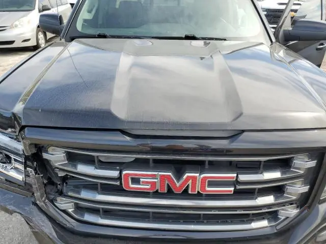 2017 GMC SIERRA K1500 SLT  