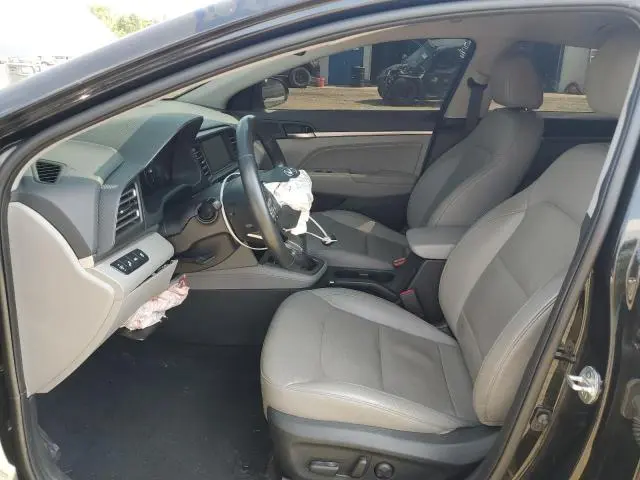 2020 HYUNDAI ELANTRA SEL  