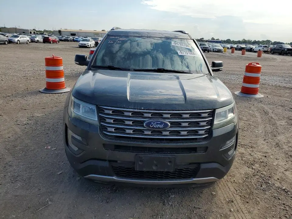 2016 FORD EXPLORER XLT  