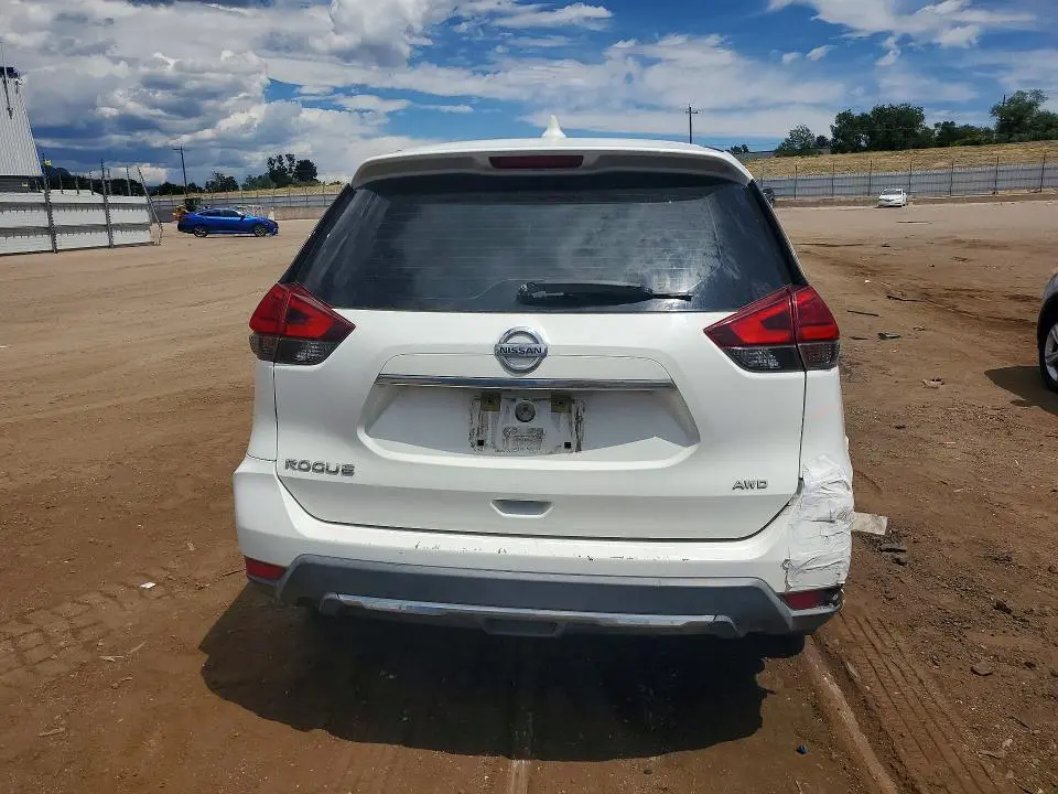 2017 NISSAN ROGUE S  