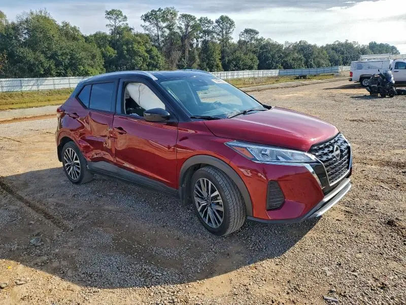 2022 NISSAN KICKS SV  