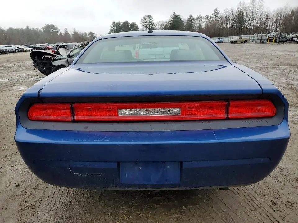 2010 DODGE CHALLENGER SE  