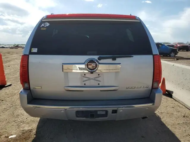 2011 CADILLAC ESCALADE ESV PREMIUM  