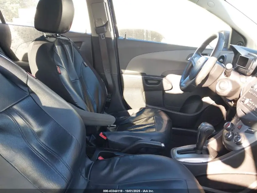 2013 CHEVROLET SONIC LS AUTO