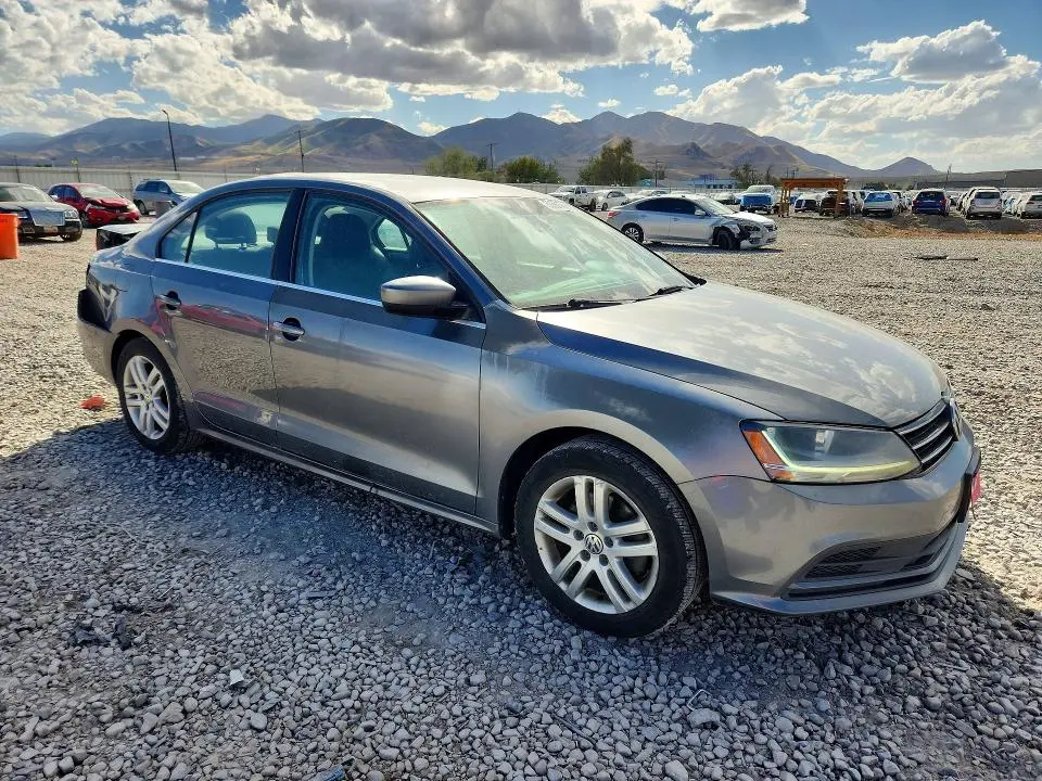 2017 VOLKSWAGEN JETTA S  