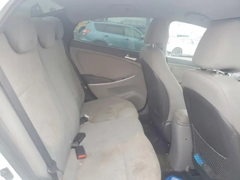 2013 HYUNDAI ACCENT GLS  