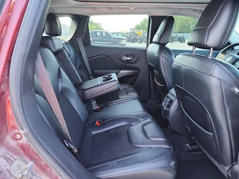 2021 JEEP CHEROKEE LATITUDE PLUS  