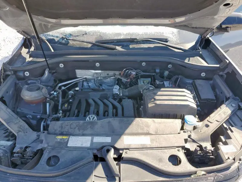 2023 VOLKSWAGEN ATLAS CROSS SPORT SEL R-LINE  