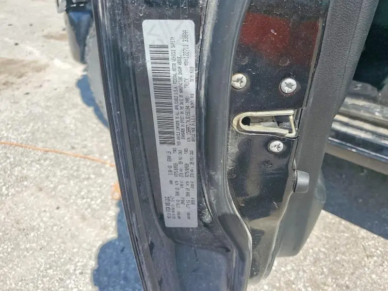 2018 RAM 1500 SLT  