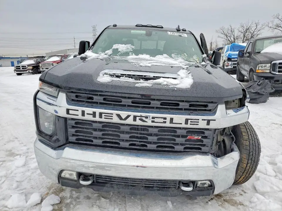 2022 CHEVROLET SILVERADO K3500 LT  