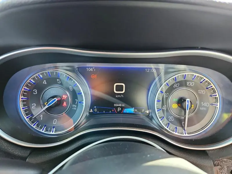 2017 CHRYSLER 300 LIMITED  