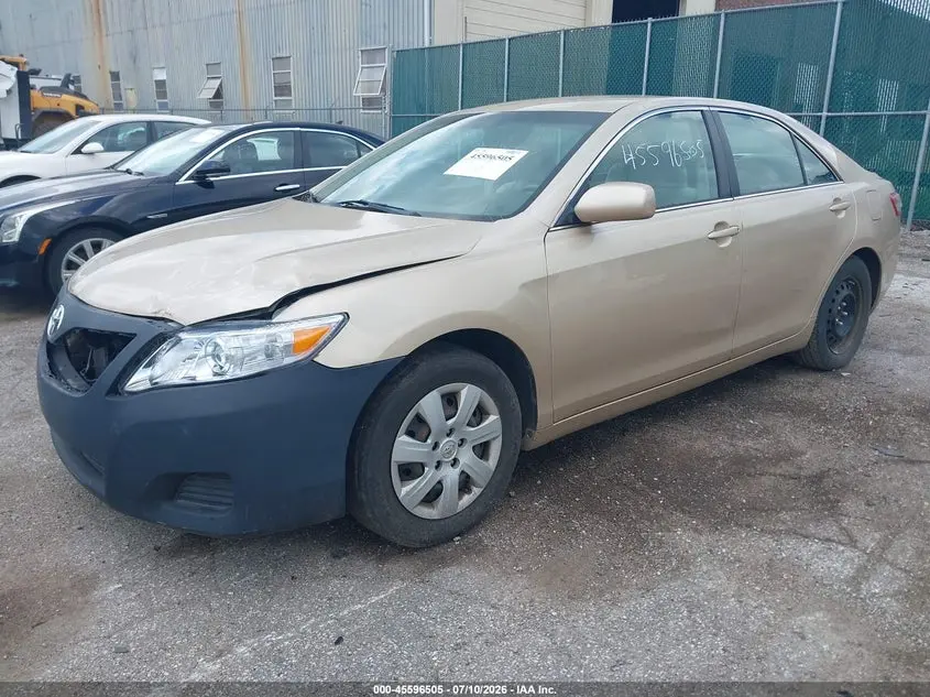 2010 TOYOTA CAMRY  