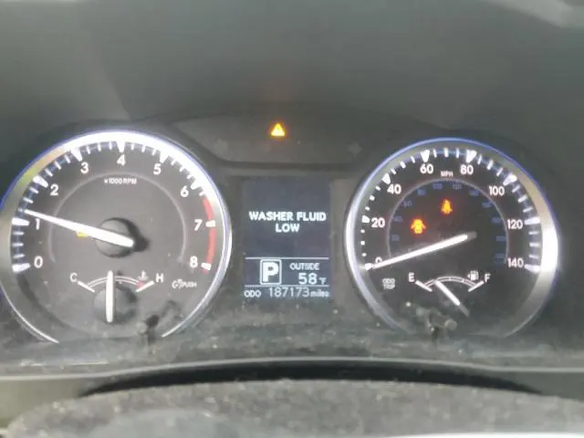 2015 TOYOTA HIGHLANDER LE  