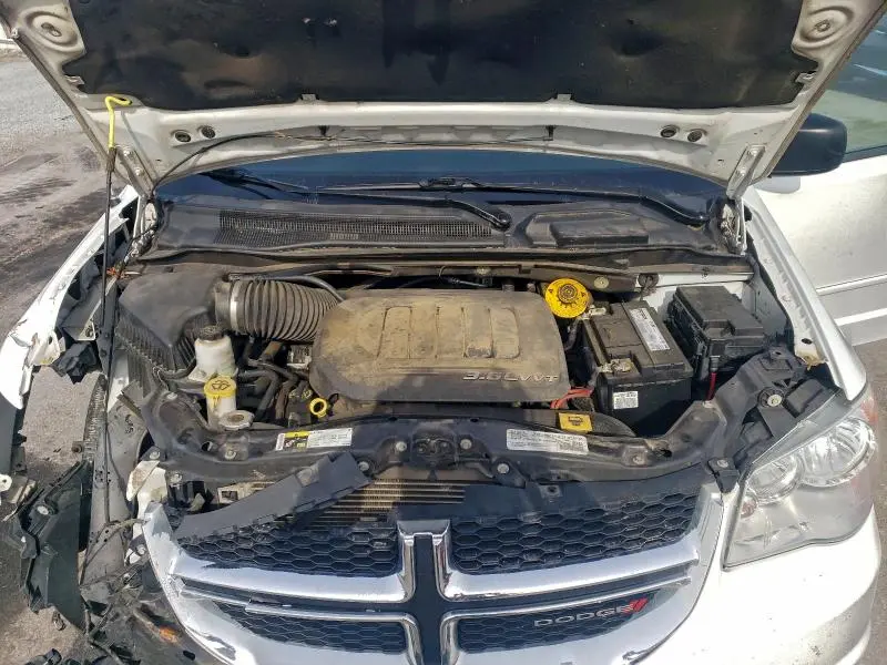 2017 DODGE GRAND CARAVAN SE  