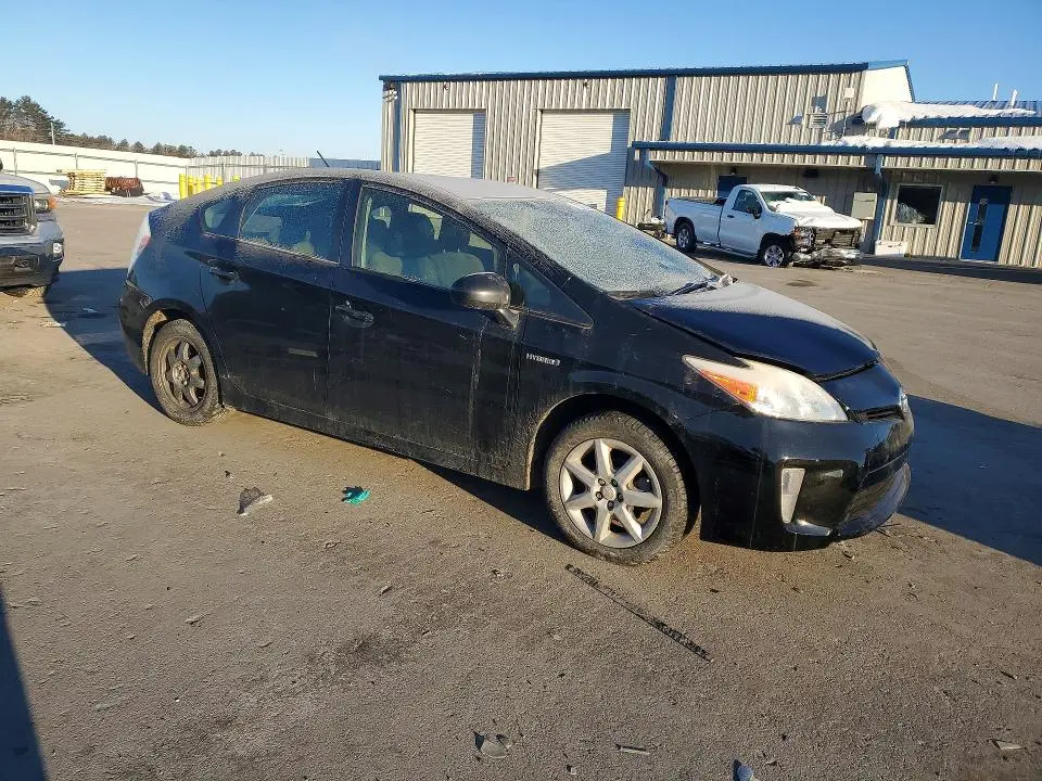 2015 TOYOTA PRIUS TWO  