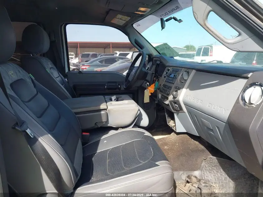 2013 FORD F-250 XLT