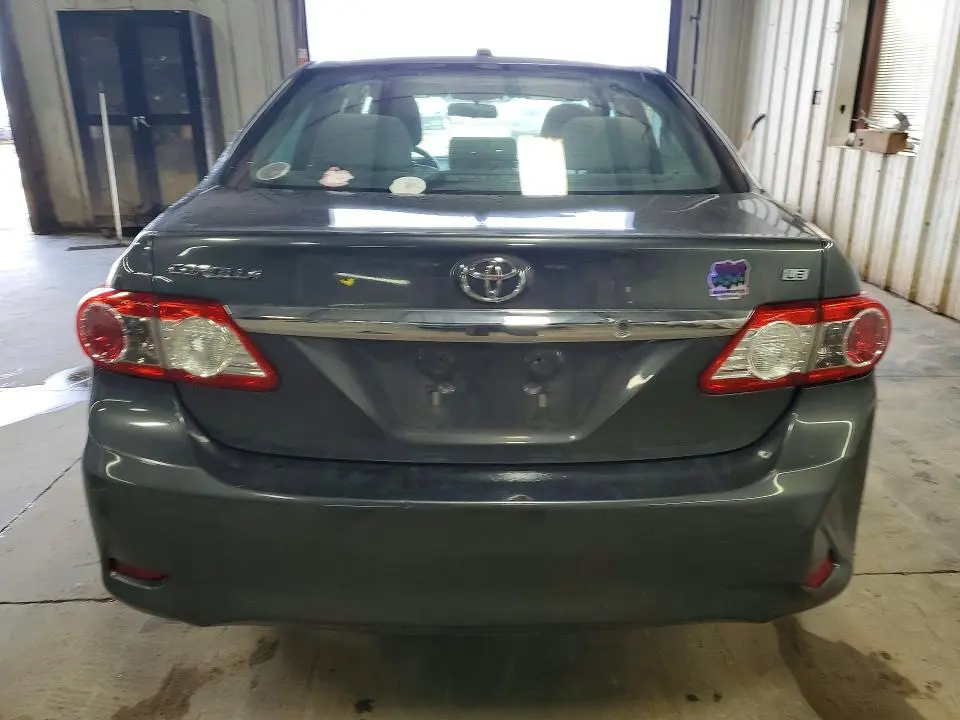 2013 TOYOTA COROLLA LE  