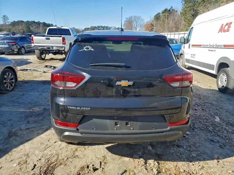 2025 CHEVROLET TRAILBLAZER LS  