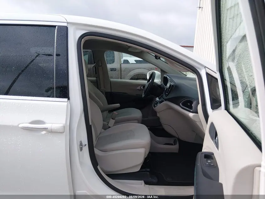 2018 CHRYSLER PACIFICA HYBRID TOURING PLUS