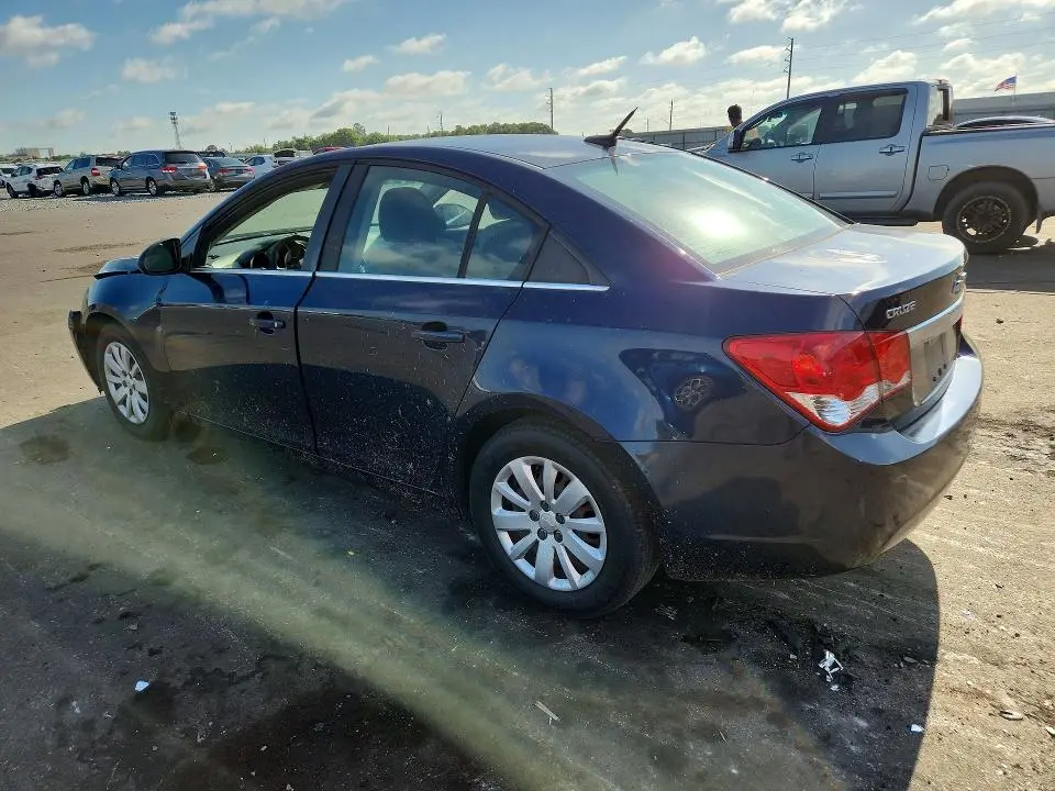2011 CHEVROLET CRUZE LS  