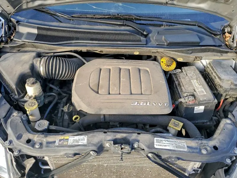 2015 CHRYSLER TOWN & COUNTRY TOURING  