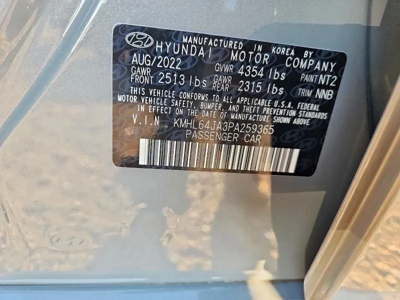 2023 HYUNDAI SONATA SEL  