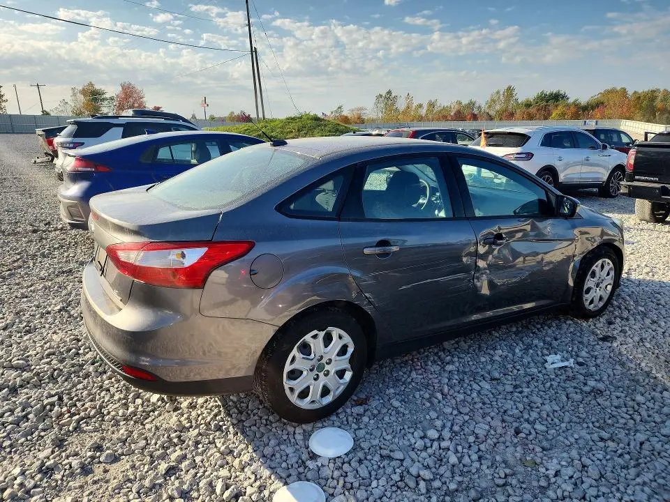 2012 FORD FOCUS SE  