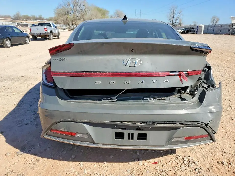 2020 HYUNDAI SONATA SE  