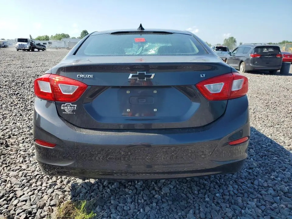2016 CHEVROLET CRUZE LT  