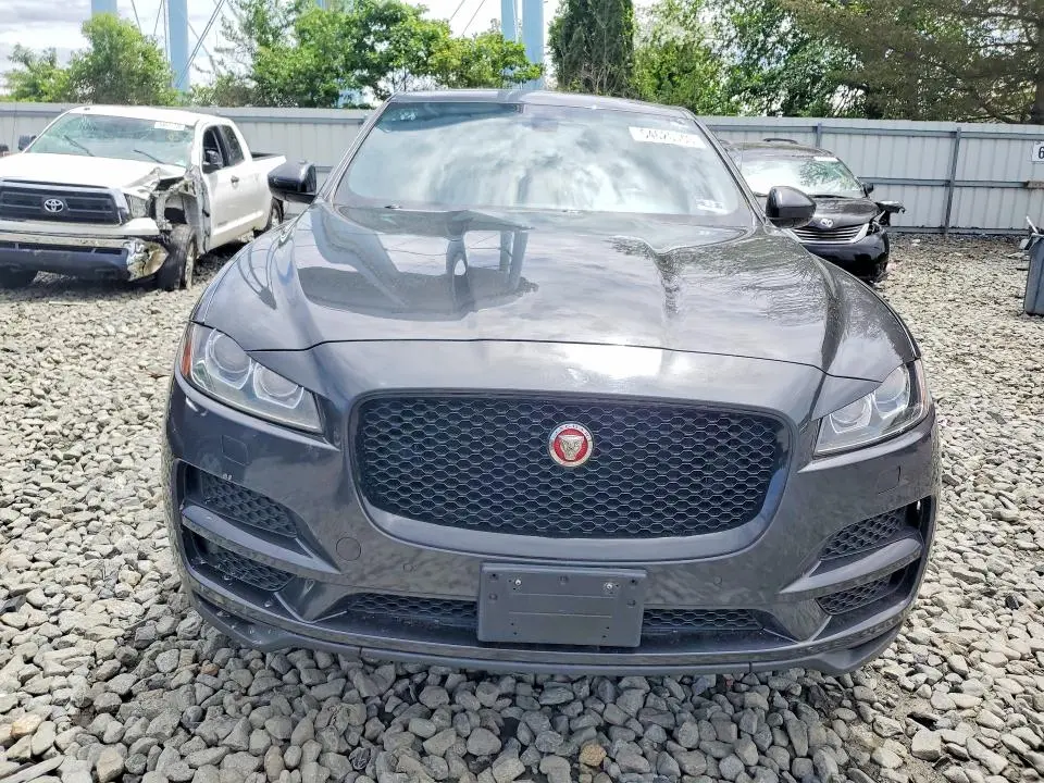2017 JAGUAR F-PACE PREMIUM  